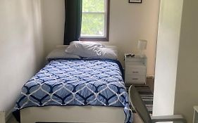 Cozy Room With Private Bathroom